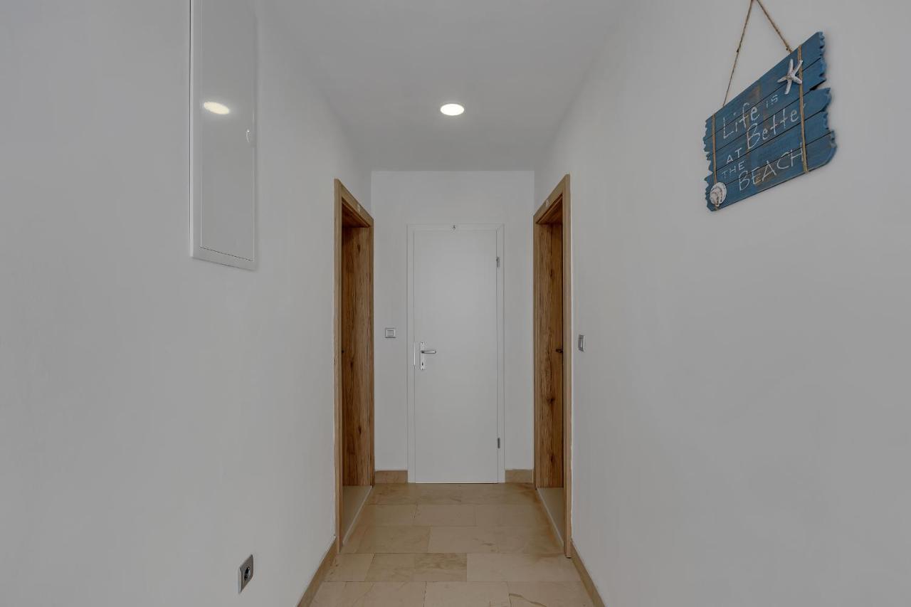 Apartments Rose บาชกาโวดา ภายนอก รูปภาพ